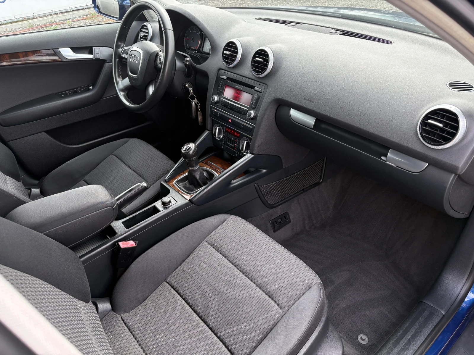 Audi A3 2.0 TDI 170кс, снимка 9 - Автомобили и джипове - 56479008