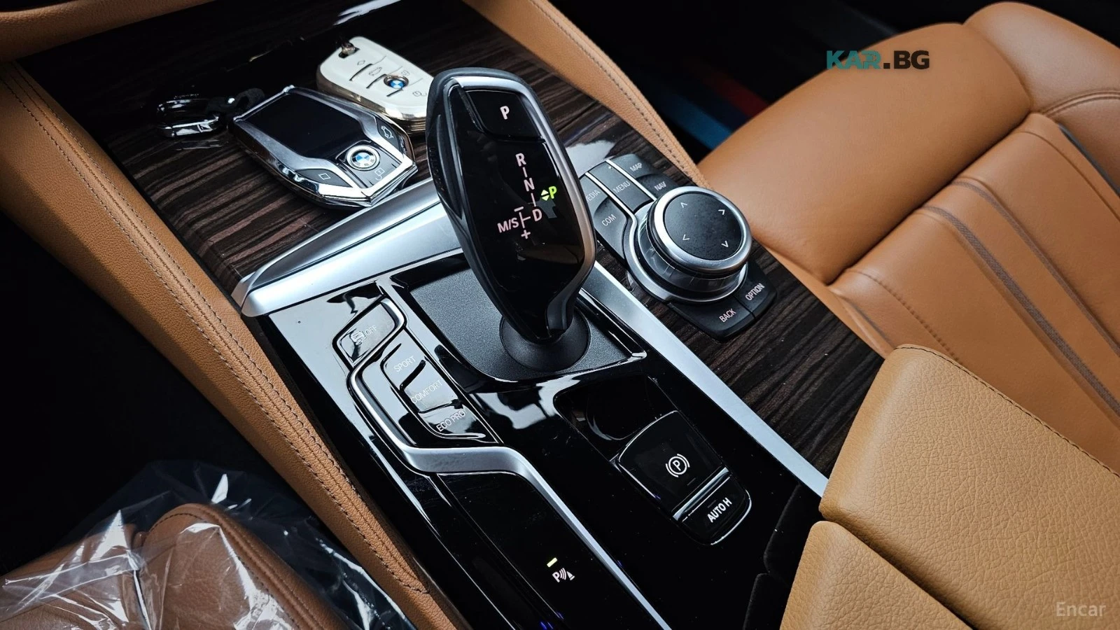 BMW 520 M SPORT/FACELIFT/KEYLESS/ПОДГРЕВ, снимка 8 - Автомобили и джипове - 56522108