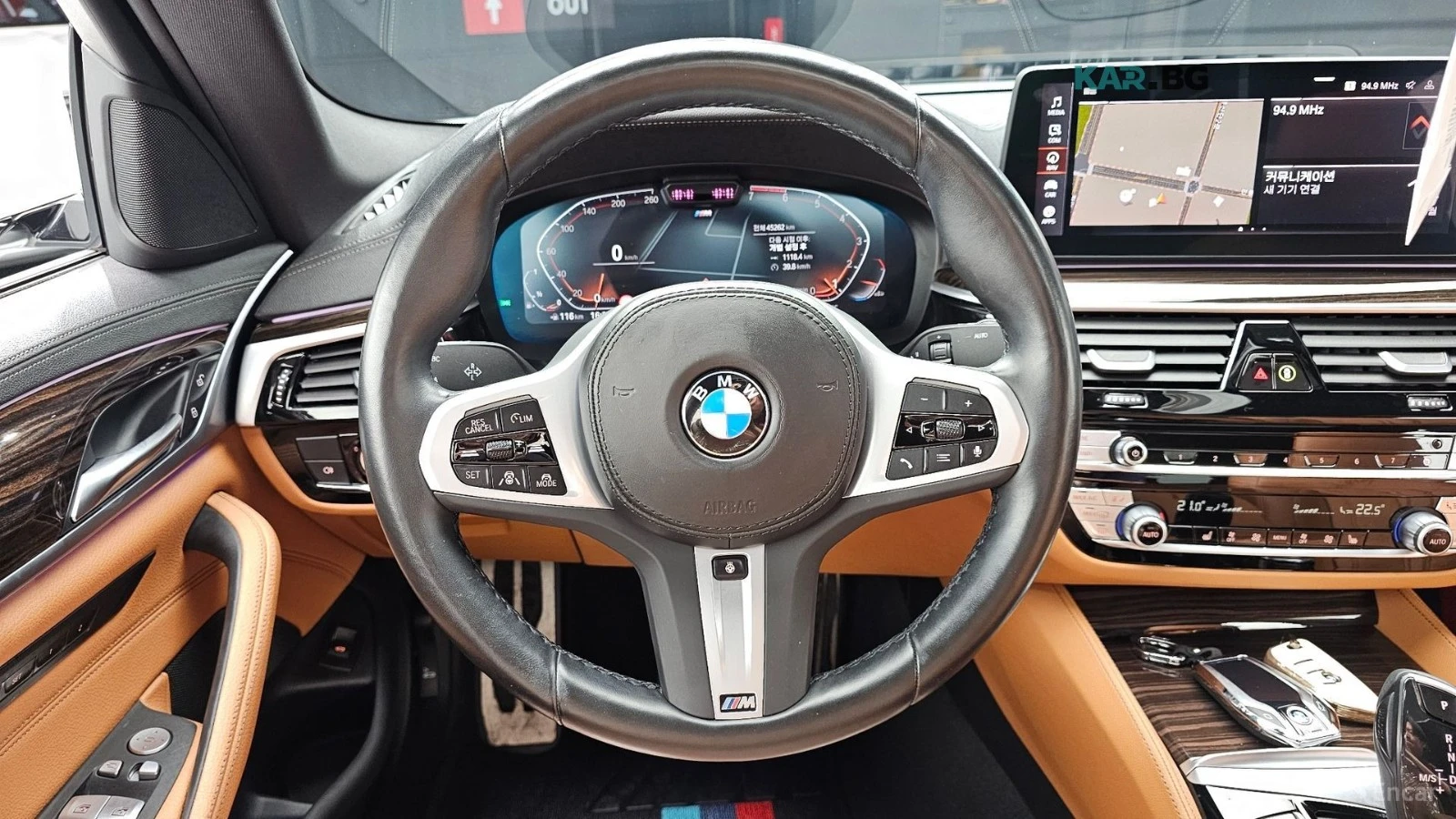 BMW 520 M SPORT/FACELIFT/KEYLESS/ПОДГРЕВ, снимка 12 - Автомобили и джипове - 56522108