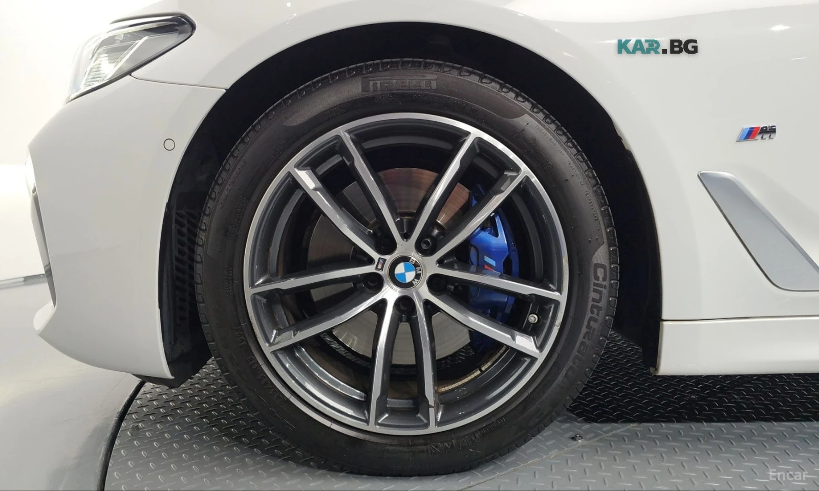 BMW 520 M SPORT/FACELIFT/KEYLESS/ПОДГРЕВ, снимка 4 - Автомобили и джипове - 56522108