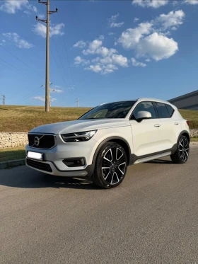 Volvo XC40 D3, снимка 1