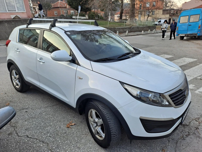 Kia Sportage, снимка 5 - Автомобили и джипове - 46944140