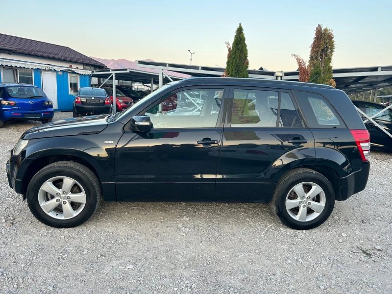 Suzuki Grand vitara 1.9DDiS 4x4 ! ! КЛИМАТРОНИК, снимка 2 - Автомобили и джипове - 47354186