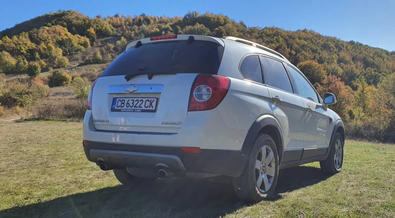 Chevrolet Captiva 2.4 бензин/Газ /4х4/ 7 местна, снимка 7 - Автомобили и джипове - 47454713