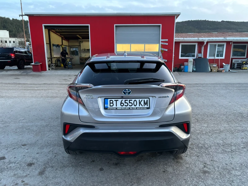 Toyota C-HR 1.8 HYBRID| | КАМЕРА| | КОЖЕН САЛОН| | KEYLESS| | , снимка 4 - Автомобили и джипове - 49595634