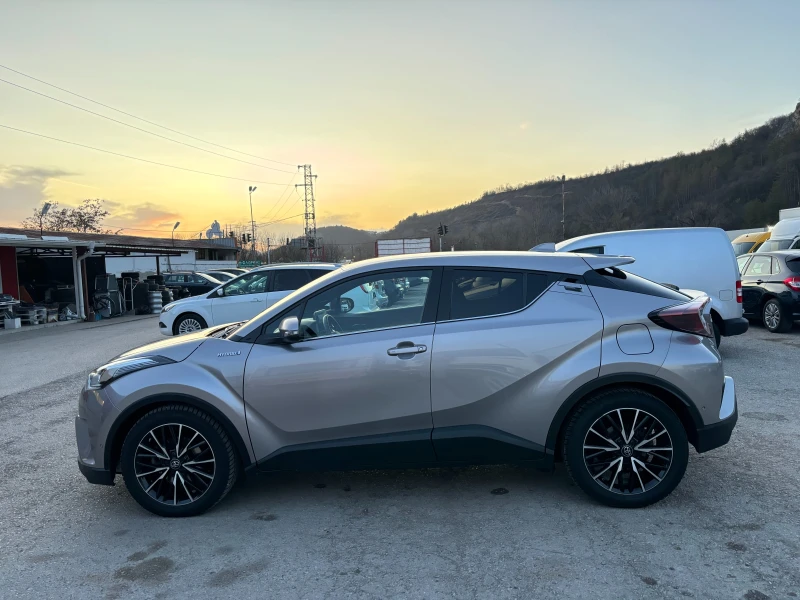 Toyota C-HR 1.8 HYBRID| | КАМЕРА| | КОЖЕН САЛОН| | KEYLESS| | , снимка 6 - Автомобили и джипове - 49595634