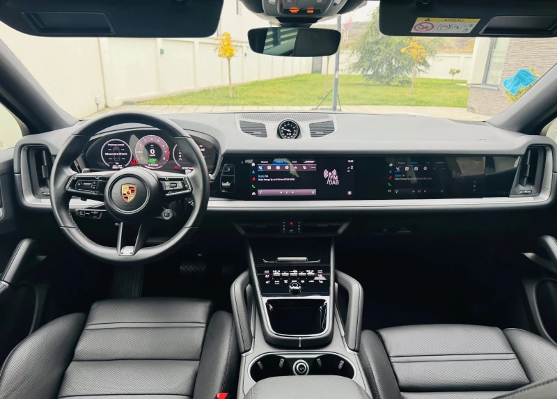 Porsche Cayenne Coupe 3.0 V6 E-Hybrid, снимка 8 - Автомобили и джипове - 52398692