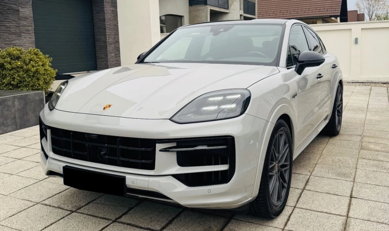 Porsche Cayenne Coupe 3.0 V6 E-Hybrid, снимка 3 - Автомобили и джипове - 52398692