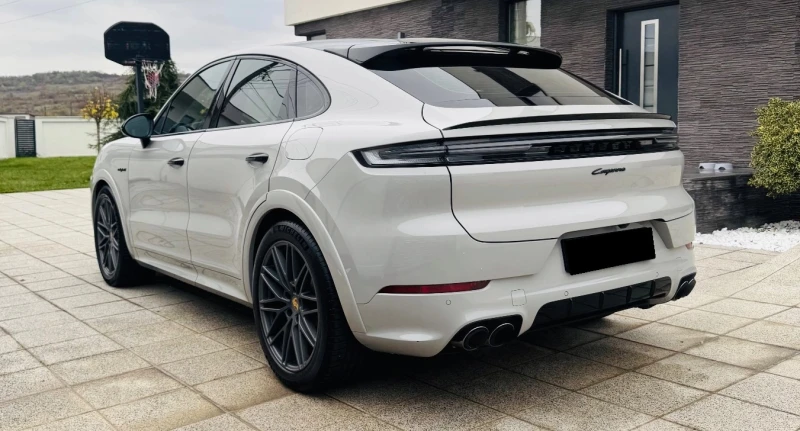 Porsche Cayenne Coupe 3.0 V6 E-Hybrid, снимка 5 - Автомобили и джипове - 52398692