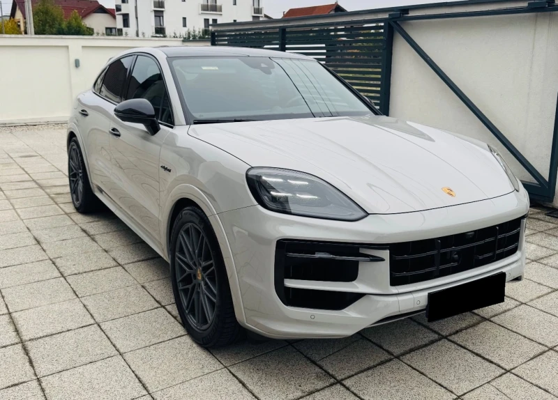 Porsche Cayenne Coupe 3.0 V6 E-Hybrid