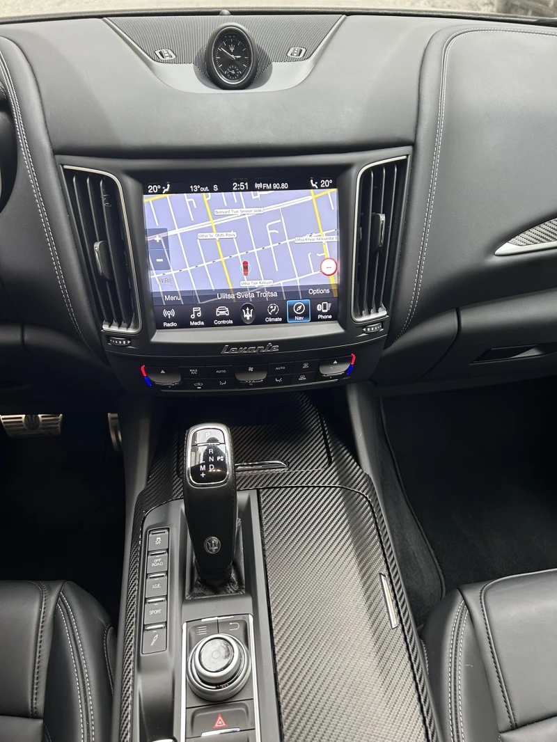 Maserati Levante 3.0i* S* Q4* NEW 12000km, снимка 14 - Автомобили и джипове - 52526126