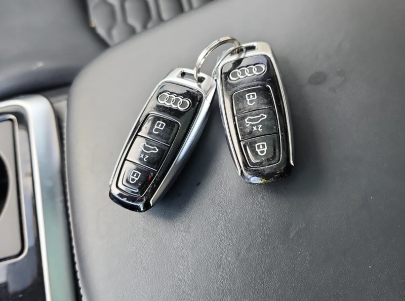 Audi RSQ8 * Автокредит * , снимка 7 - Автомобили и джипове - 52749438