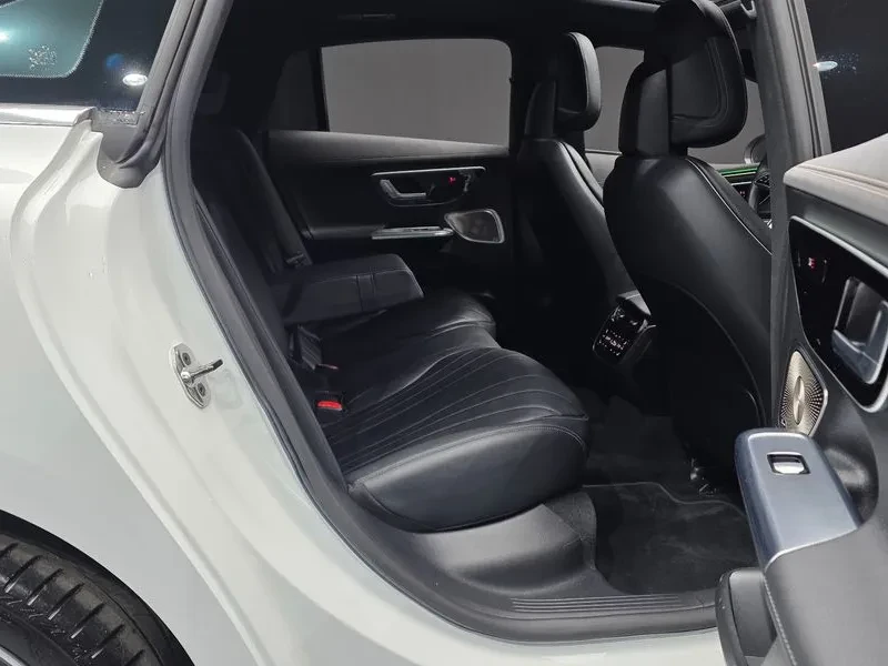 Mercedes-Benz EQE 350 4MATIC, снимка 12 - Автомобили и джипове - 55009801