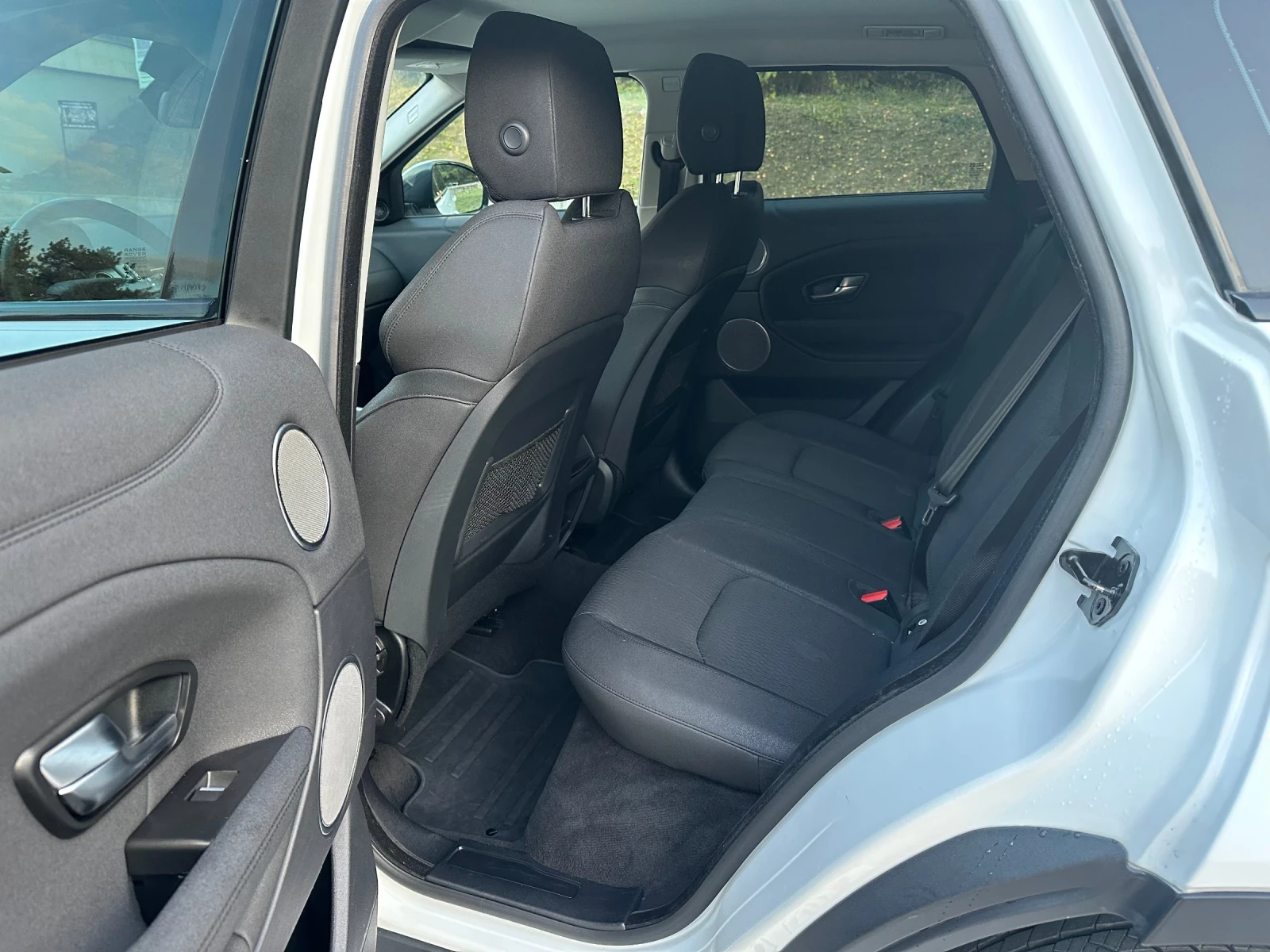 Land Rover Range Rover Evoque FACELIFT* 4x4* 9скорости*  | Mobile.bg — изображение 11