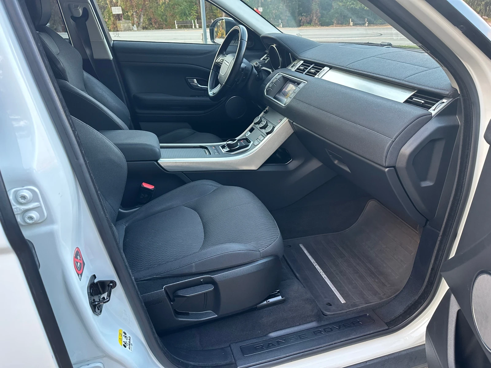 Land Rover Range Rover Evoque FACELIFT* 4x4* 9скорости*  | Mobile.bg — изображение 14