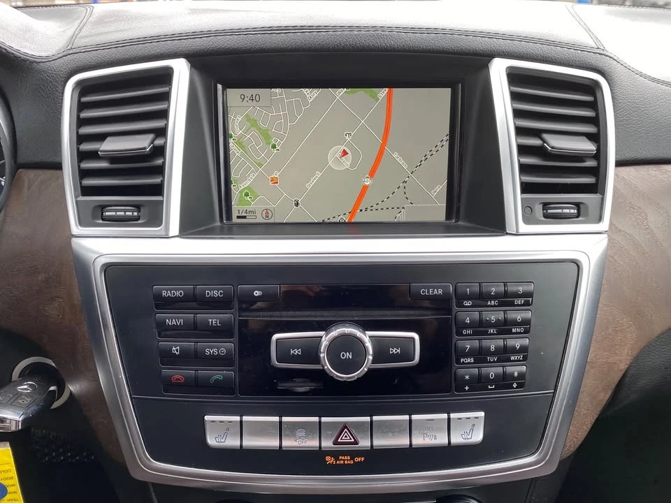 Mercedes-Benz GL 450 4MATIC * * CARFAX * * АВТО КРЕДИТ * *  - изображение 9