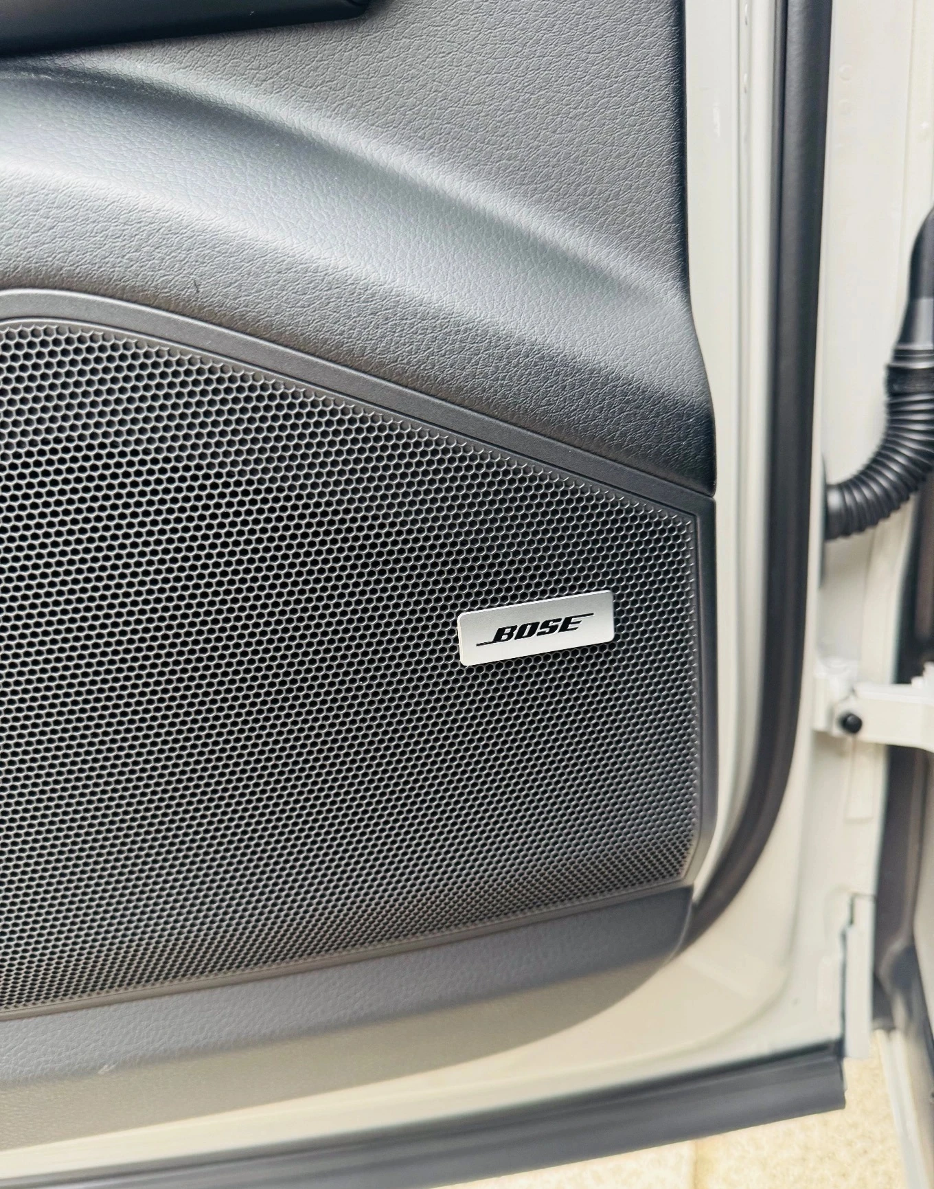 Porsche Cayenne Coupe 3.0 V6 E-Hybrid | Mobile.bg   13