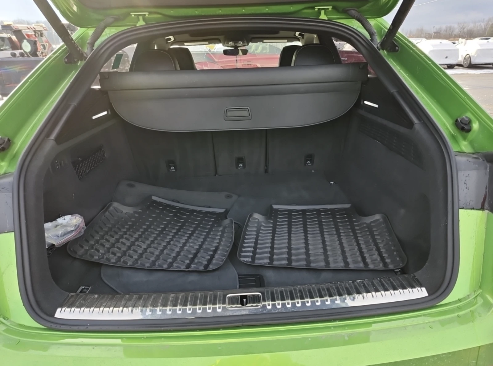 Audi RSQ8 *  *  | Mobile.bg   13