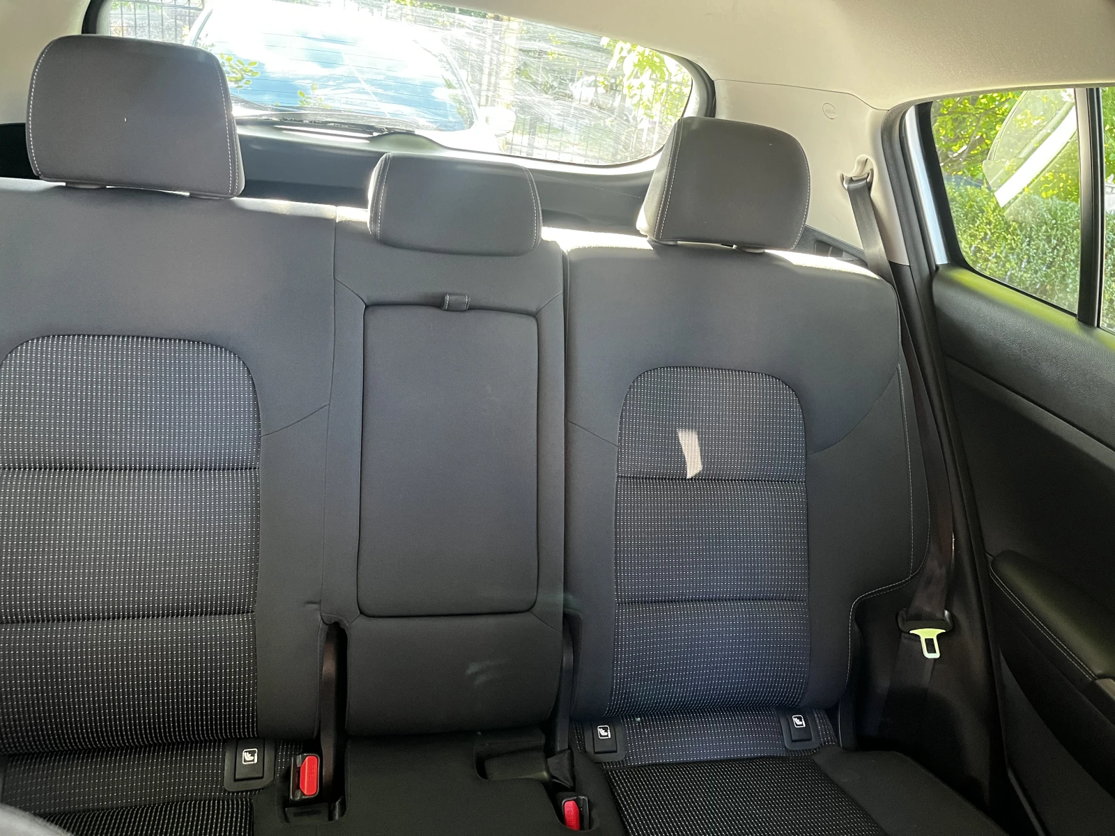 Kia Sportage 1.6 Turbo AWD/4x4 - изображение 9