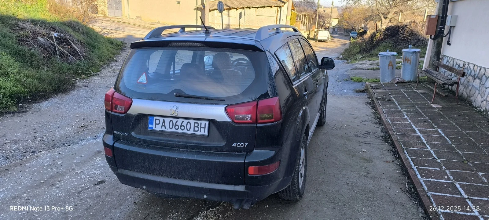 Peugeot 4007 2.2 HDI - изображение 4