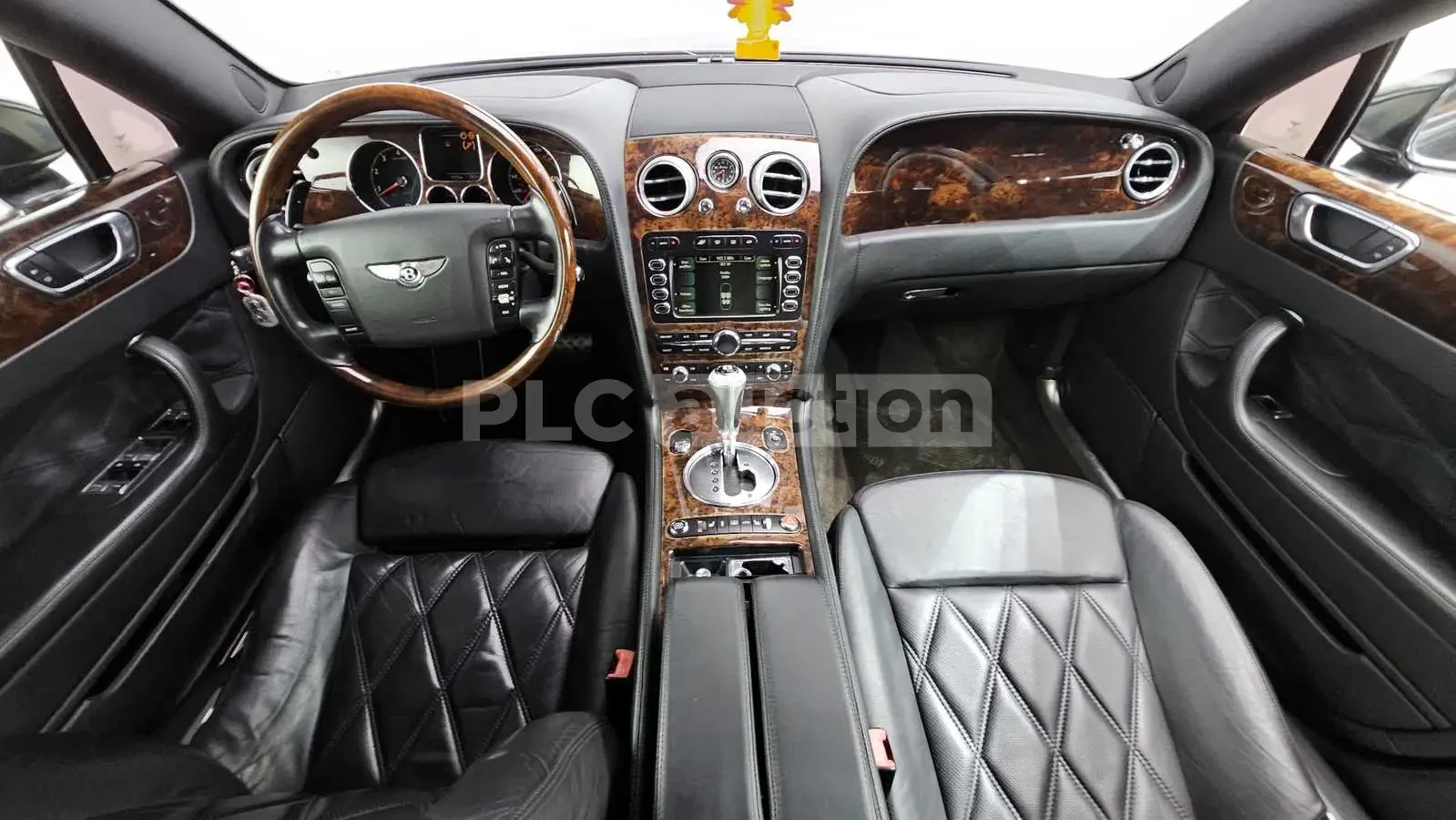 Bentley Flying Spur ВЪЗДУХ/V12/ЛИЗИНГ ОТ 232 ЕВРО , снимка 6 - Автомобили и джипове - 54091287