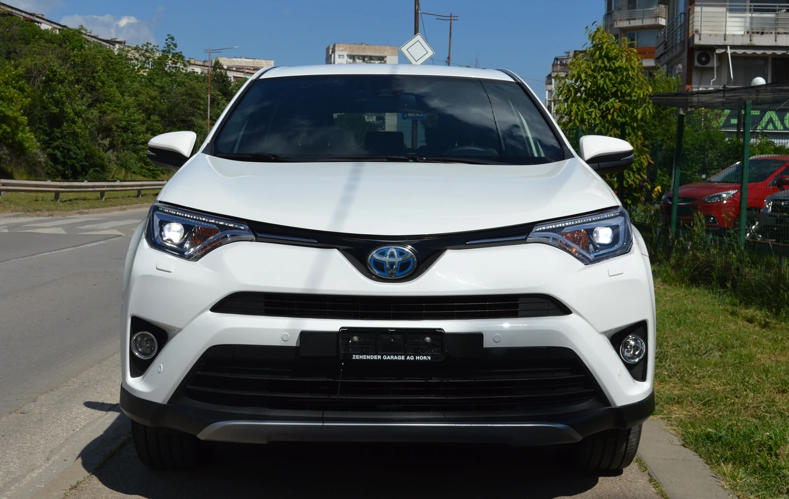 Toyota Rav4 2.5i HYBRID - ШВЕЙЦАРИЯ, снимка 2 - Автомобили и джипове - 54771154
