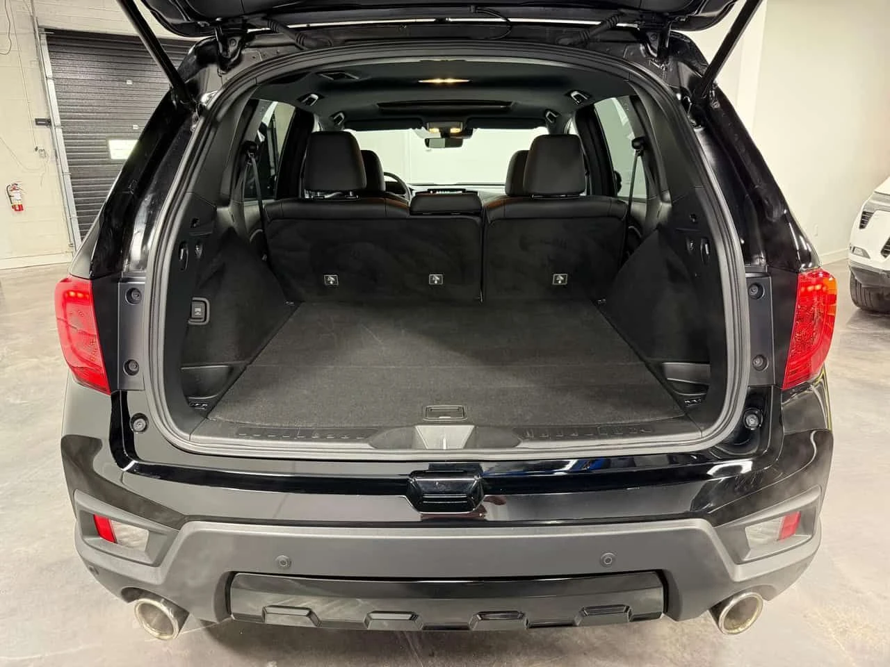 Honda Passport * Touring * АВТОКРЕДИТ БЕЗ ПЪРВОНАЧАЛНА ВНОСКА* , снимка 11 - Автомобили и джипове - 54805201