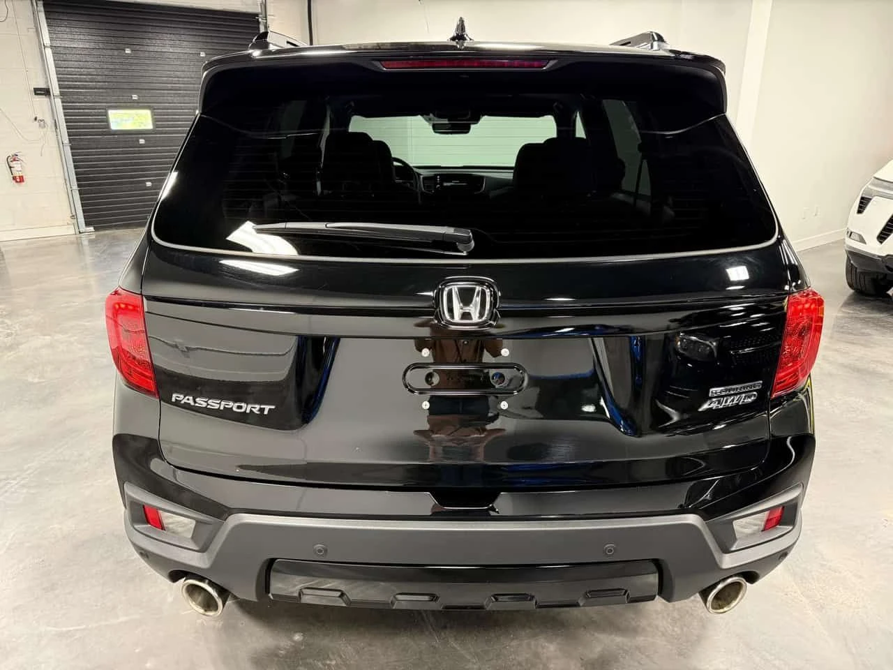 Honda Passport * Touring * АВТОКРЕДИТ БЕЗ ПЪРВОНАЧАЛНА ВНОСКА* , снимка 4 - Автомобили и джипове - 54805201