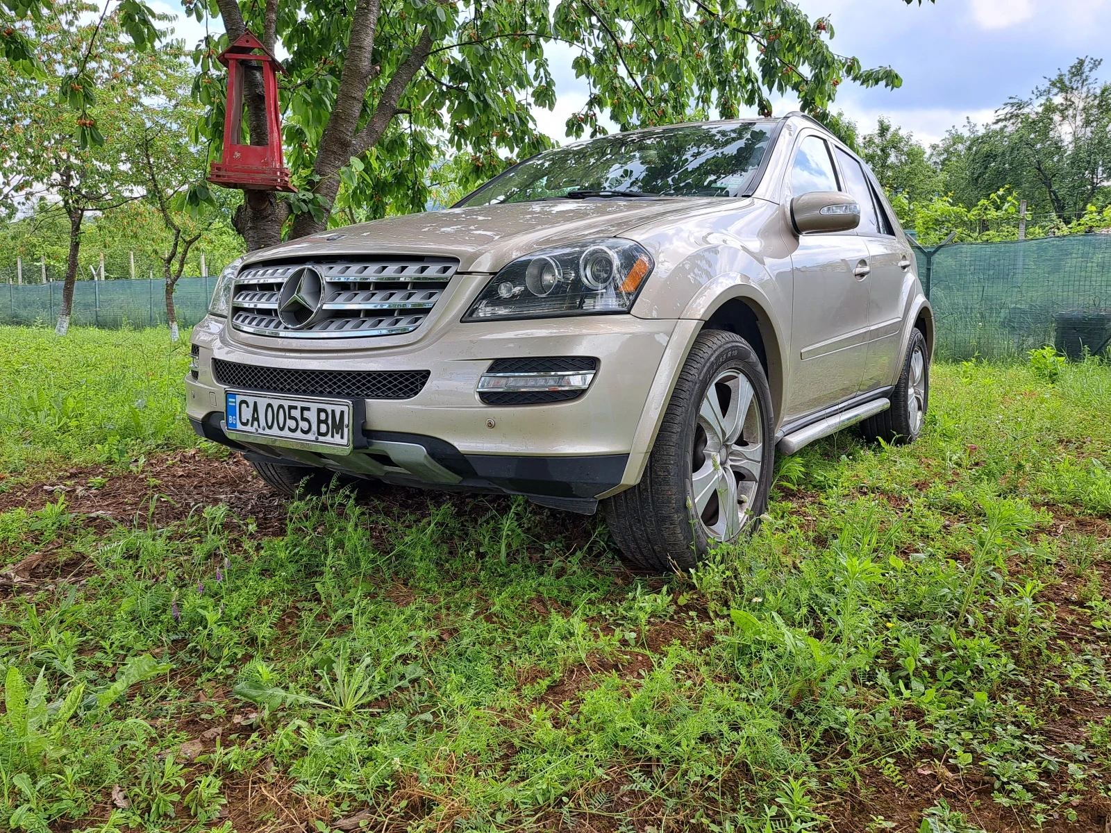 Mercedes-Benz ML 350 3.5 Газ-Бензин, снимка 2 - Автомобили и джипове - 55505419