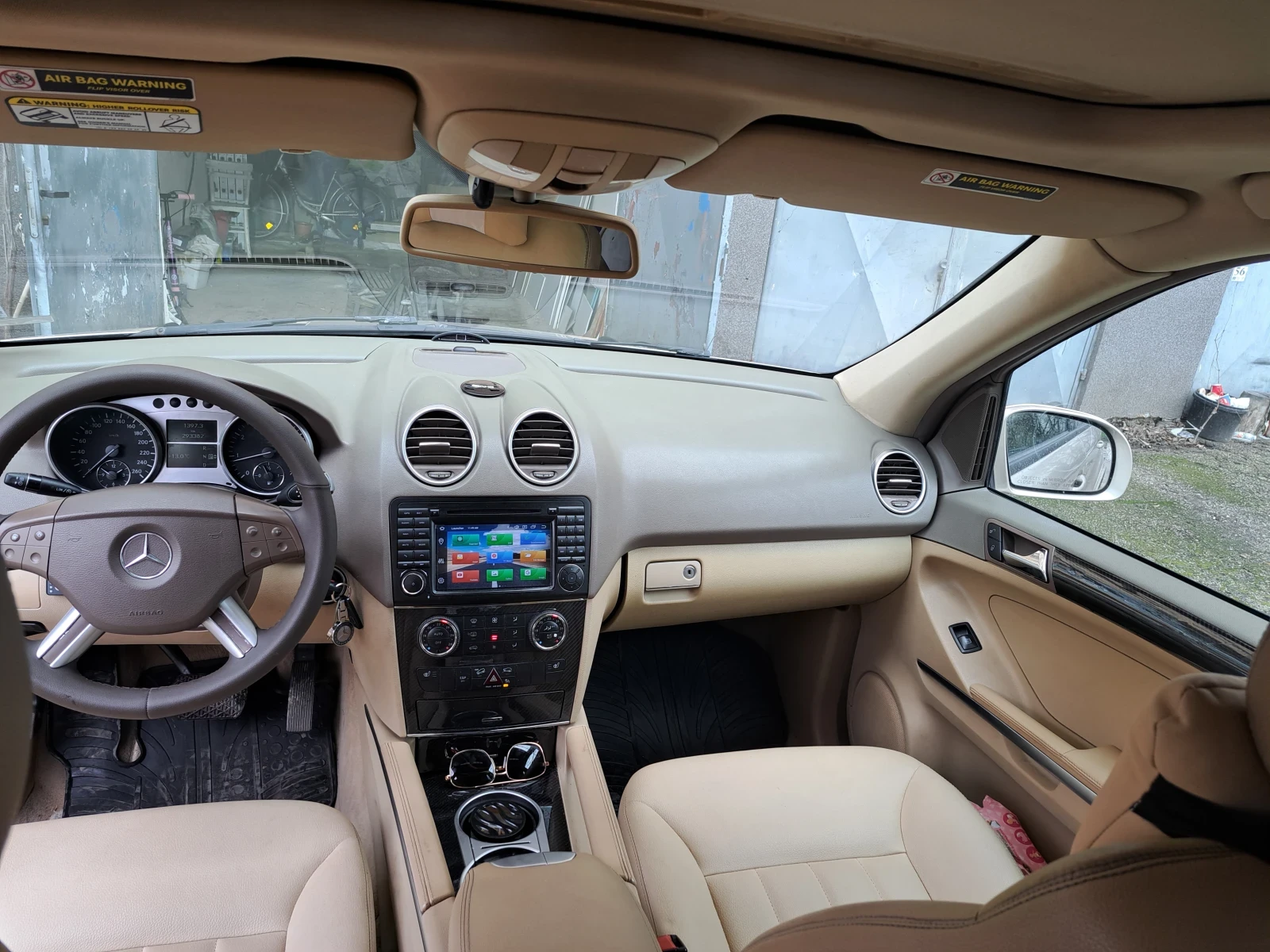 Mercedes-Benz ML 350 3.5 Газ-Бензин, снимка 11 - Автомобили и джипове - 55505419