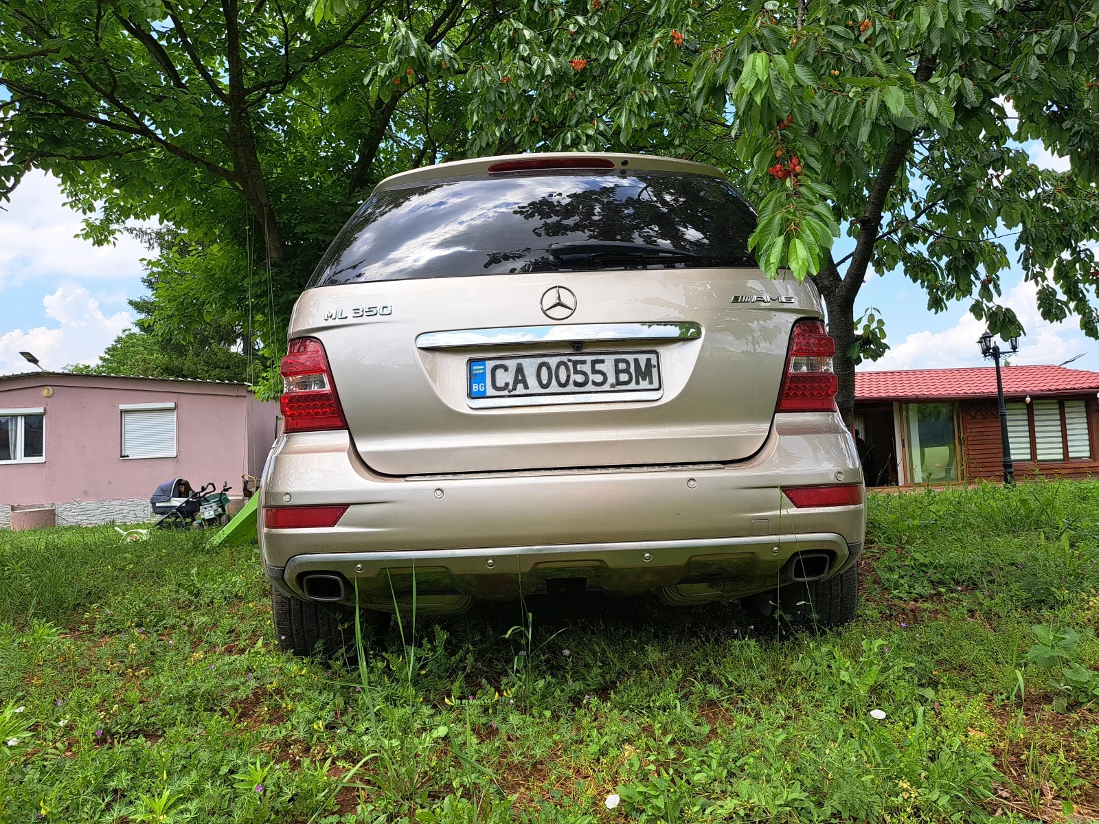 Mercedes-Benz ML 350 3.5 Газ-Бензин, снимка 3 - Автомобили и джипове - 55505419