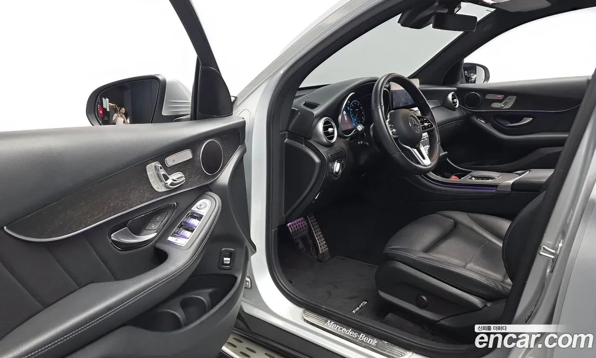 Mercedes-Benz GLC 300 AMG LINE | COUPE | 4MATIC, снимка 7 - Автомобили и джипове - 55589060