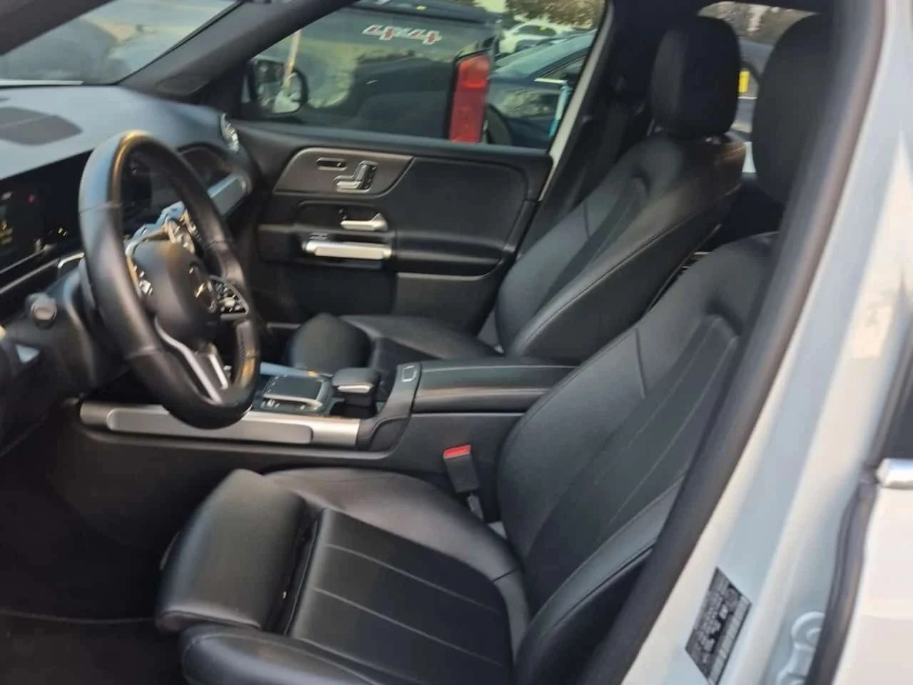 Mercedes-Benz GLB 250 | Mobile.bg � ����������� 3
