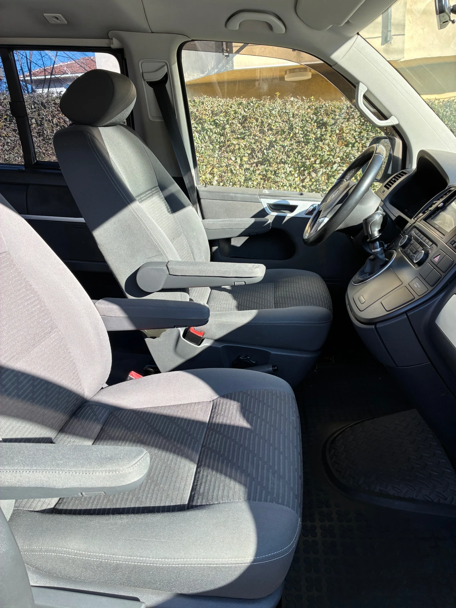 VW Multivan �5 facelift | Mobile.bg � ����������� 15