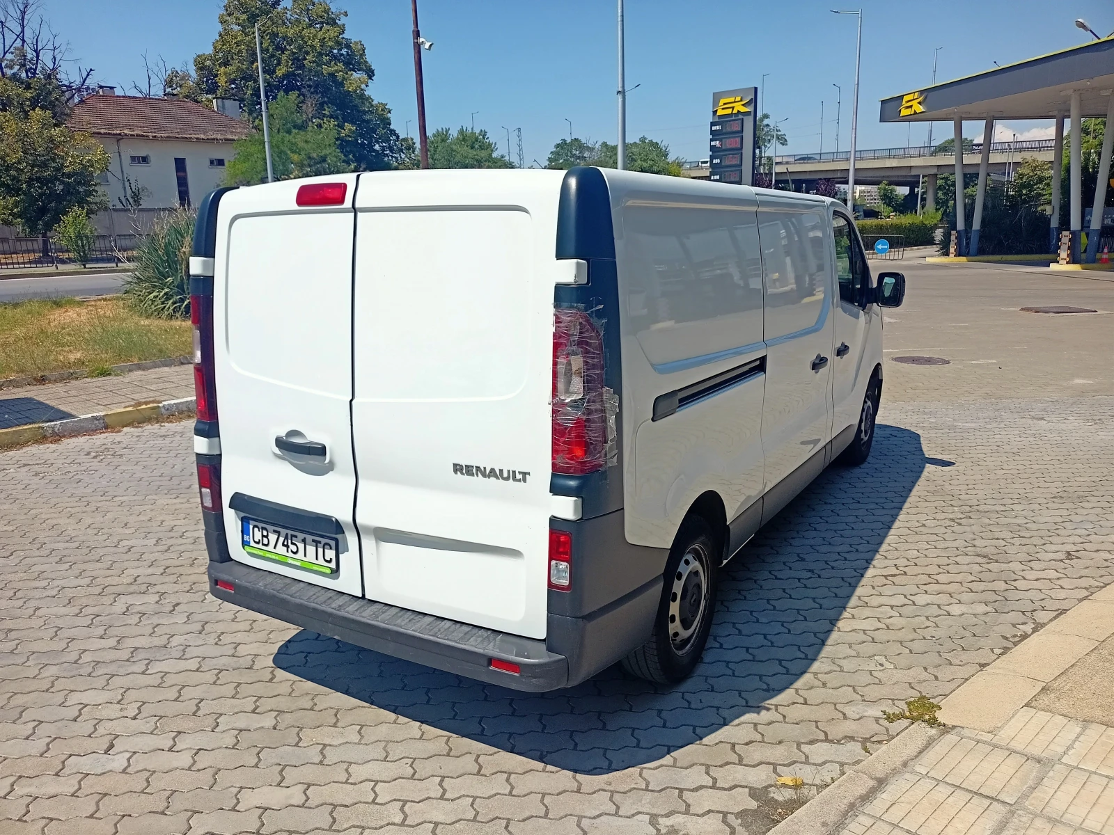 Renault Trafic 2900Евро за получаване, 2.0DCi L2H1, снимка 5 - Бусове и автобуси - 55584147