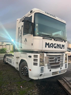 ������ Renault Magnum