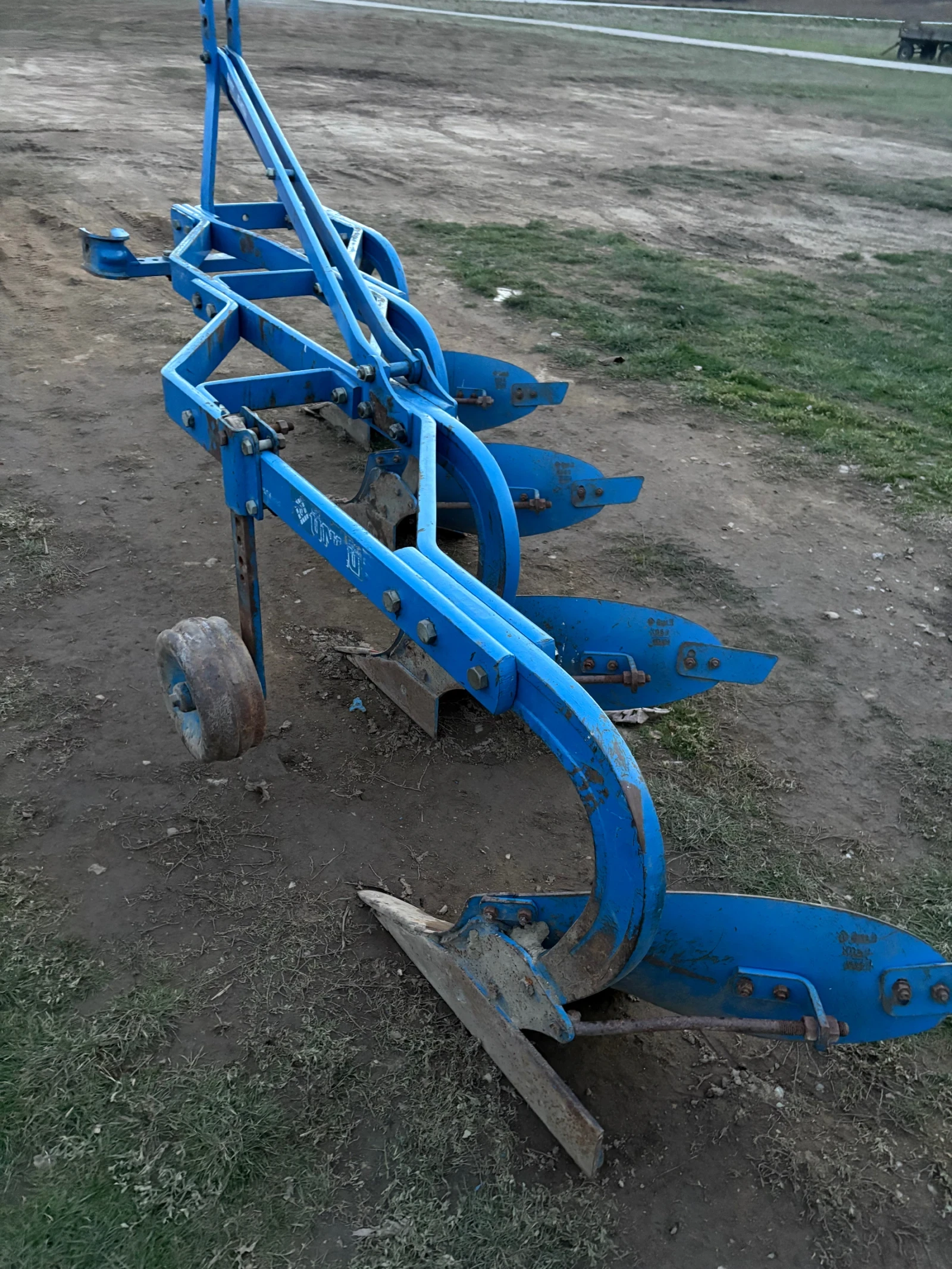 Плуг UNLU 14 - изображение 4