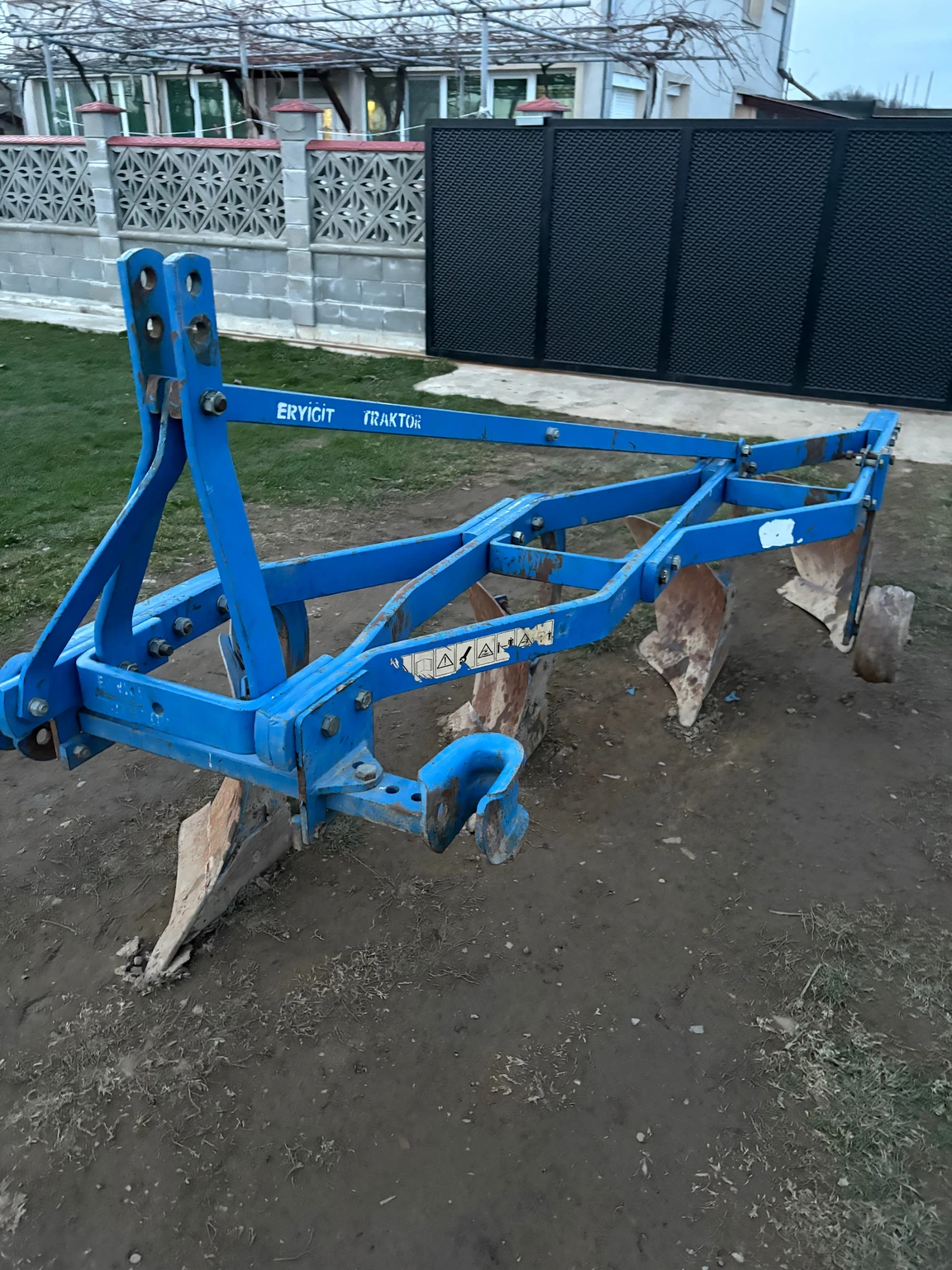 Плуг UNLU 14 - изображение 2