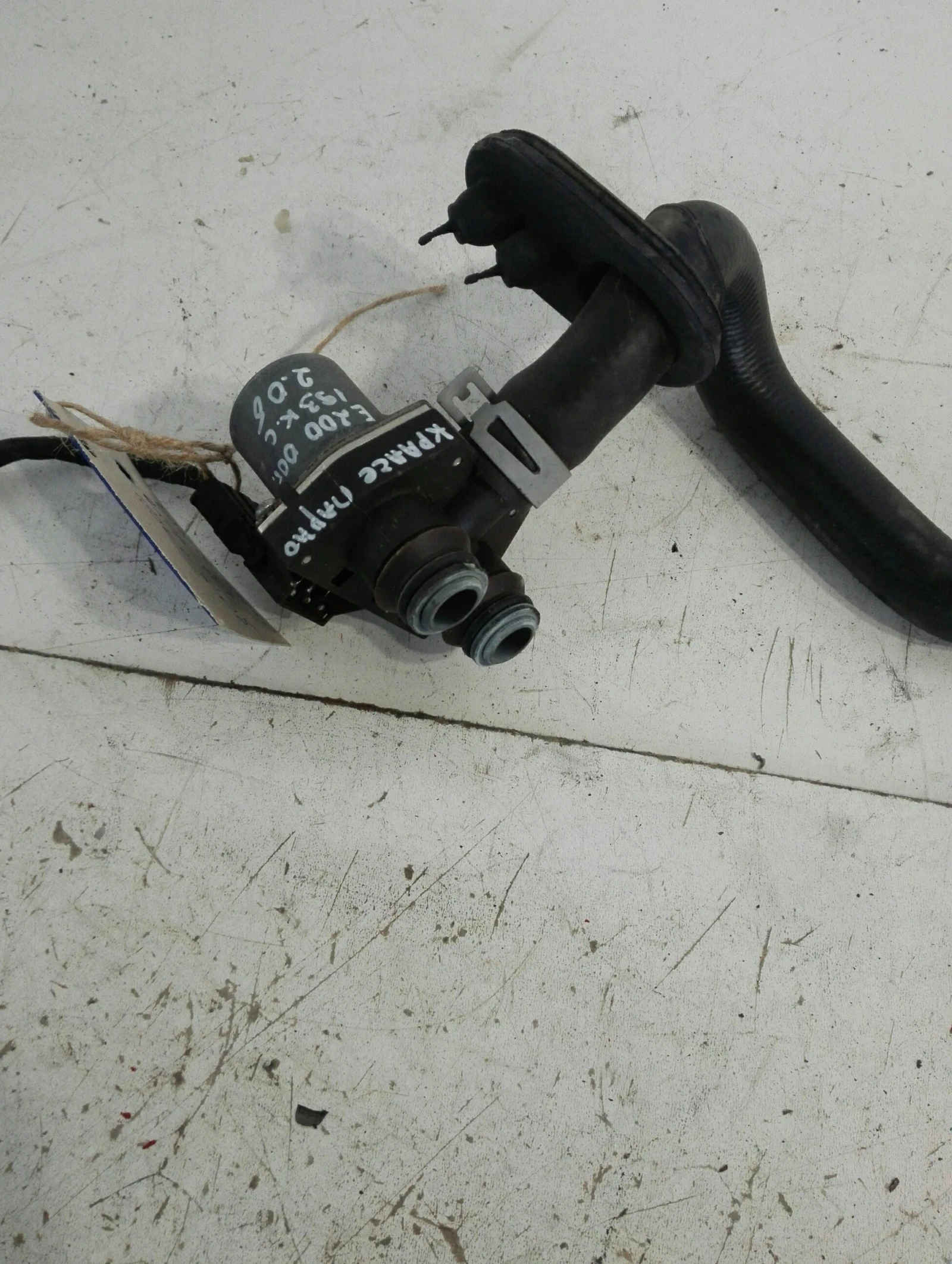 ������ ����� �������� �200 2.0� ��������� | Mobile.bg � ����������� 1