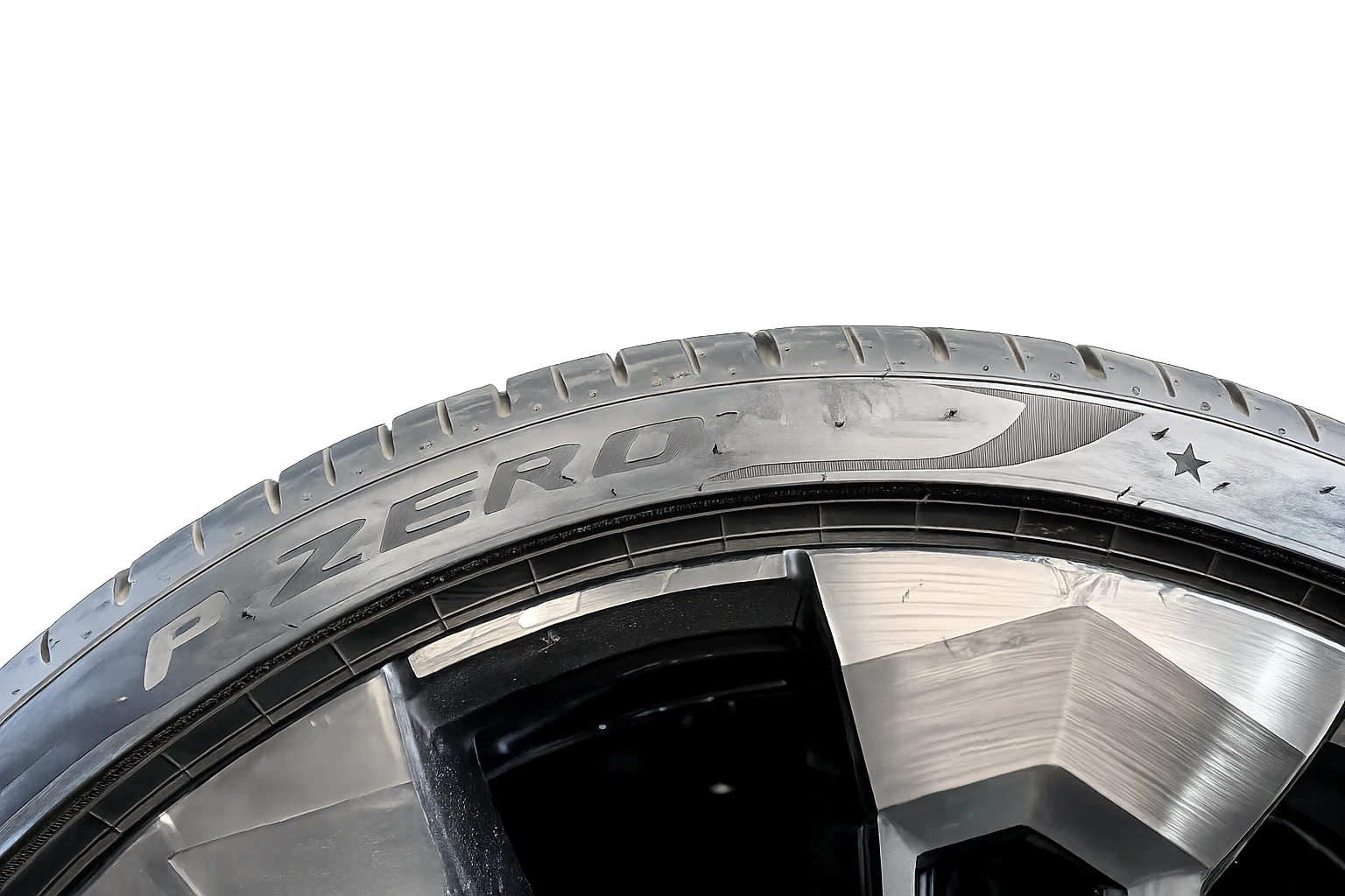 Гуми с джанти Pirelli 315/30R23, снимка 2 - Гуми и джанти - 55191223