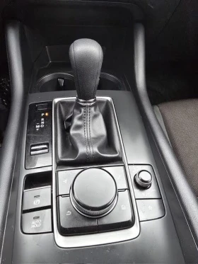 Mazda 3 GX* Sedan* АвтоКредит* (ЦЕНА ДО БГ), снимка 11