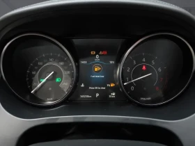 Jaguar E-pace, снимка 8