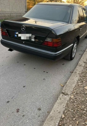 Mercedes-Benz 124 300, снимка 6