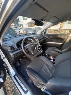Toyota Corolla verso 1.8* Газ * Bluetooth * Камера * Мултиволан * , снимка 6