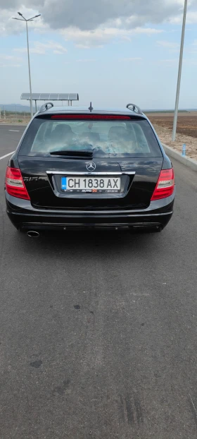 Mercedes-Benz C 220, снимка 2