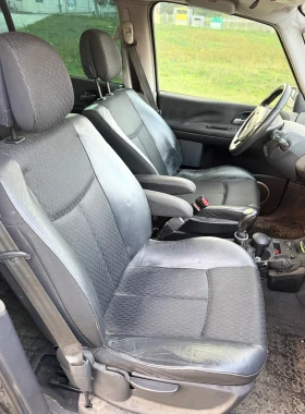 Renault Grand espace Автоматик 7 места Климатроник Теглич Всичко платен, снимка 12