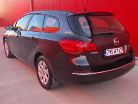 Opel Astra 1.6cdi ОБСЛУЖЕНА, снимка 3