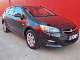 Opel Astra 1.6cdi ОБСЛУЖЕНА, снимка 6