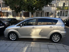 Toyota Corolla verso 1.8* Газ * Bluetooth * Камера * Мултиволан *  | Auto.bg — изображение 3