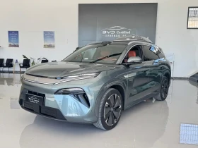 ������ BYD Tang